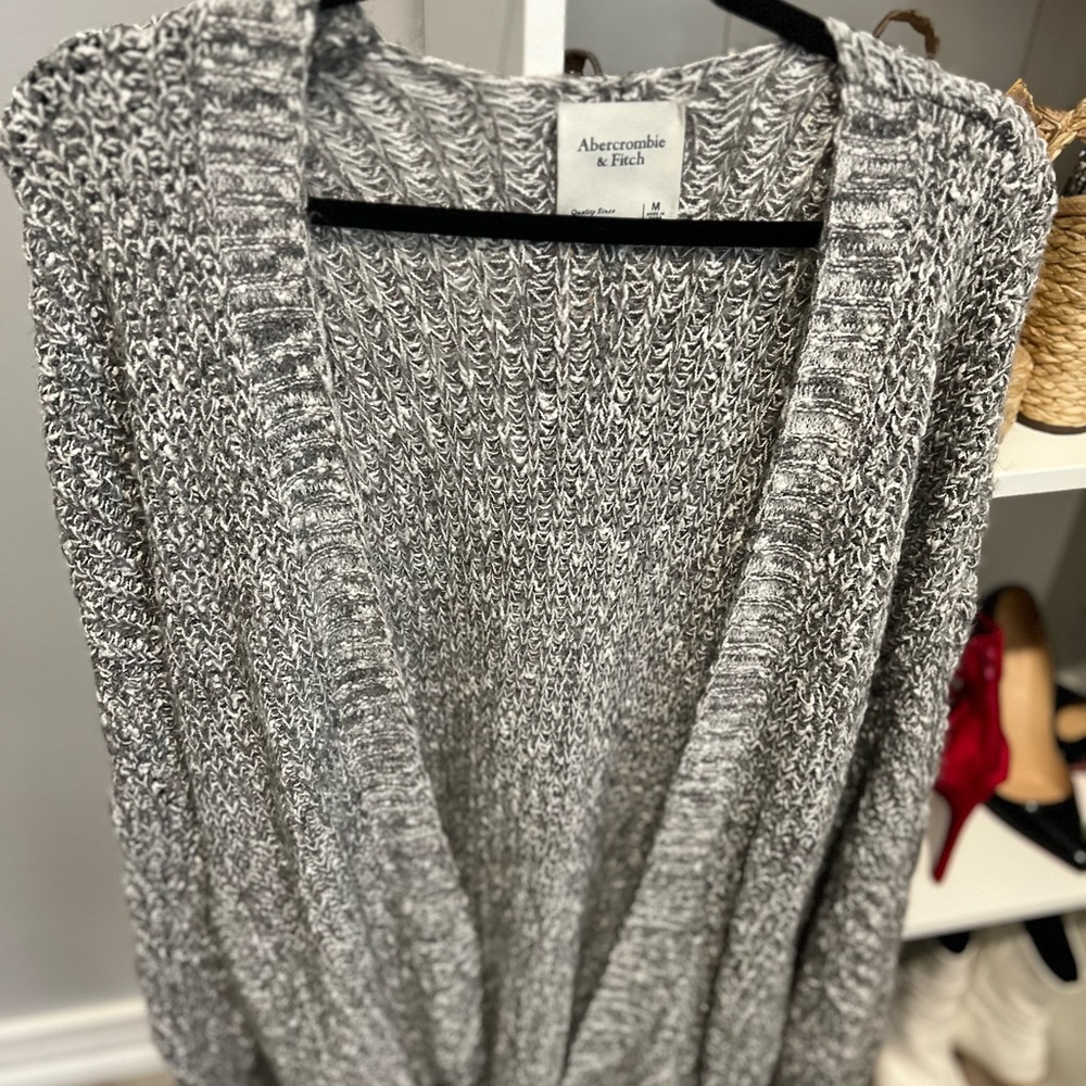 Abercrombie & Fitch Sweater size M